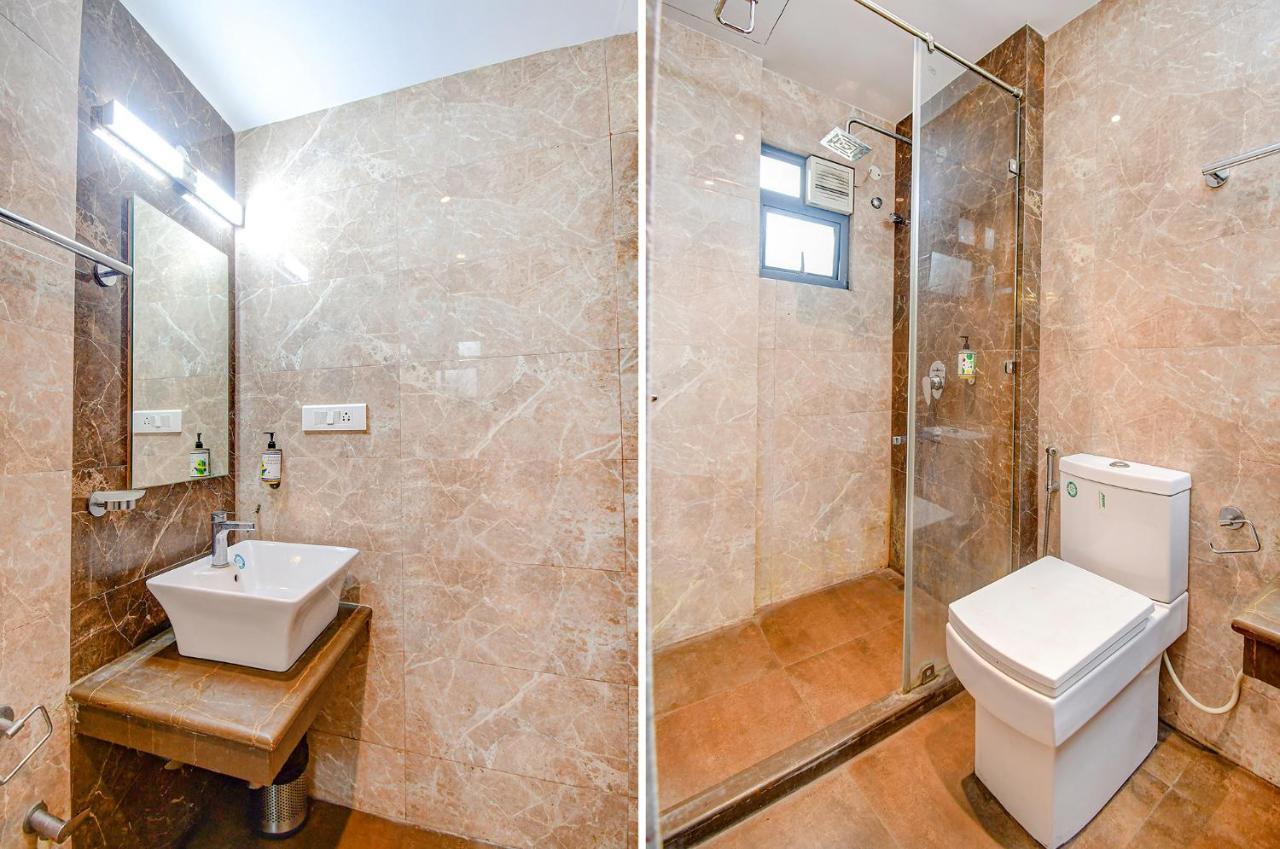 Hotel Radiant Kolkata Bagian luar foto
